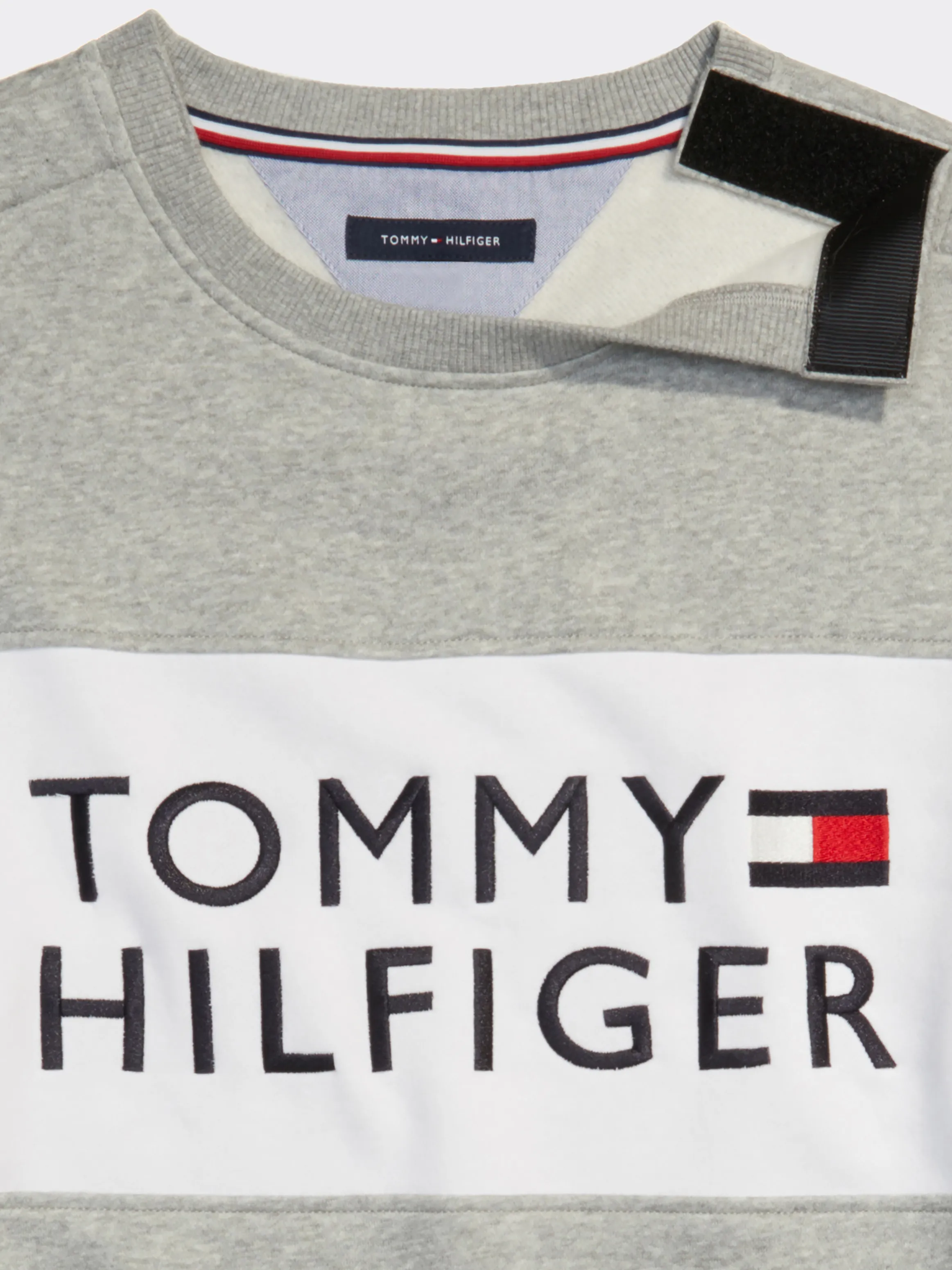 Adaptive Mens Signature Crewneck Sweatshirt | Adaptive Sweatshirts & Hoodies | Tommy Hilfiger