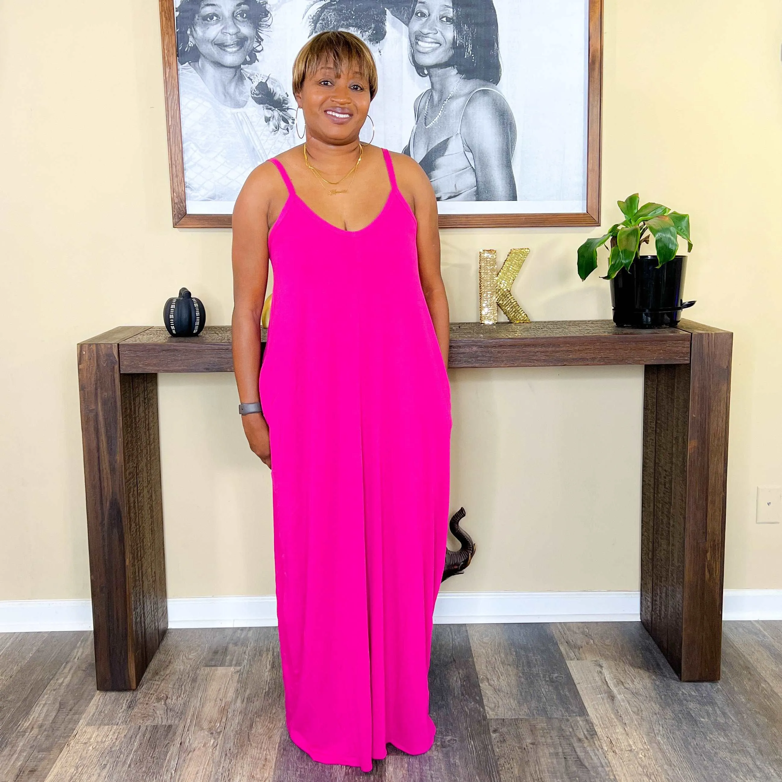 'Ari' V-Neck Maxi Dress