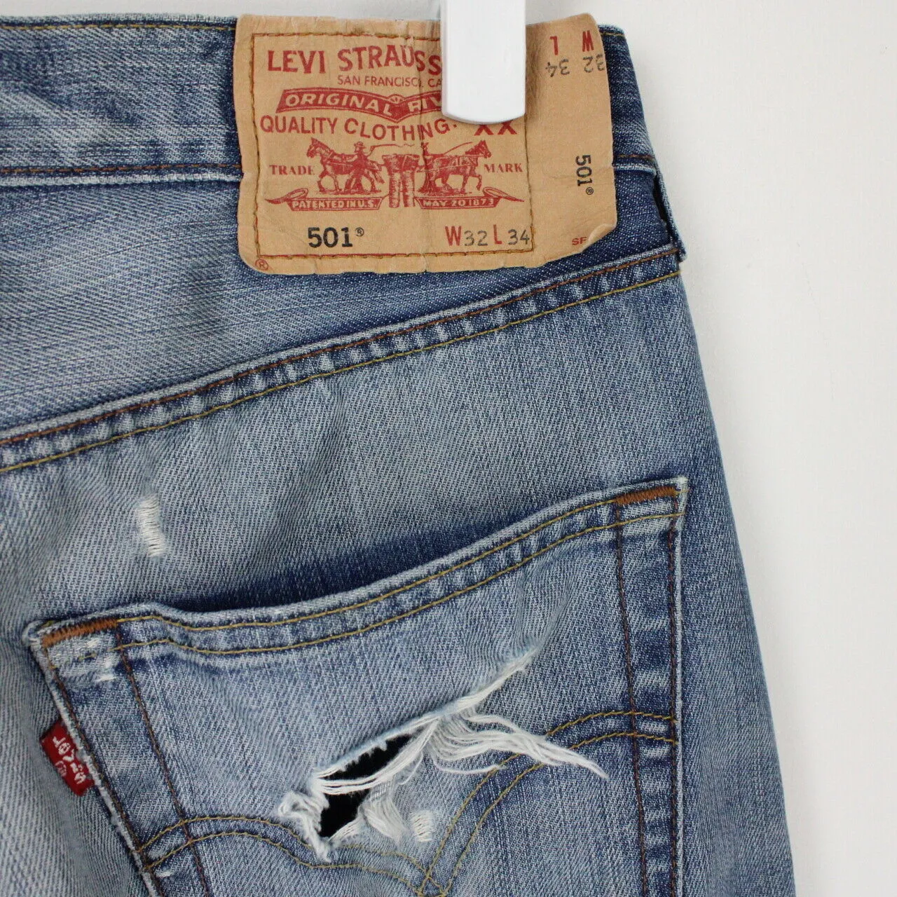 Mens LEVIS 501 Jeans Light Blue | W32 L34