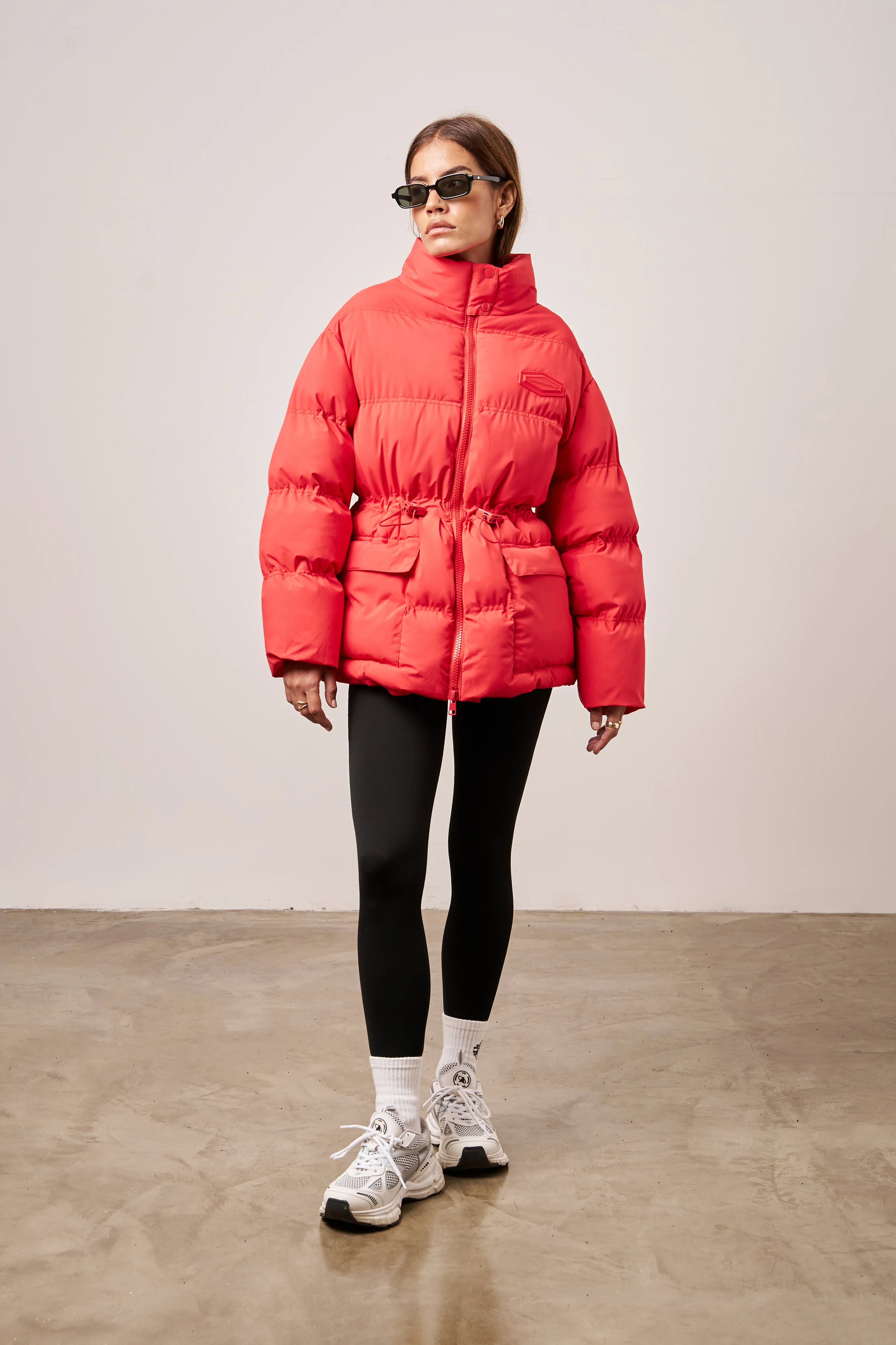 TIE WAIST PLEATED PUFFER COAT - RED