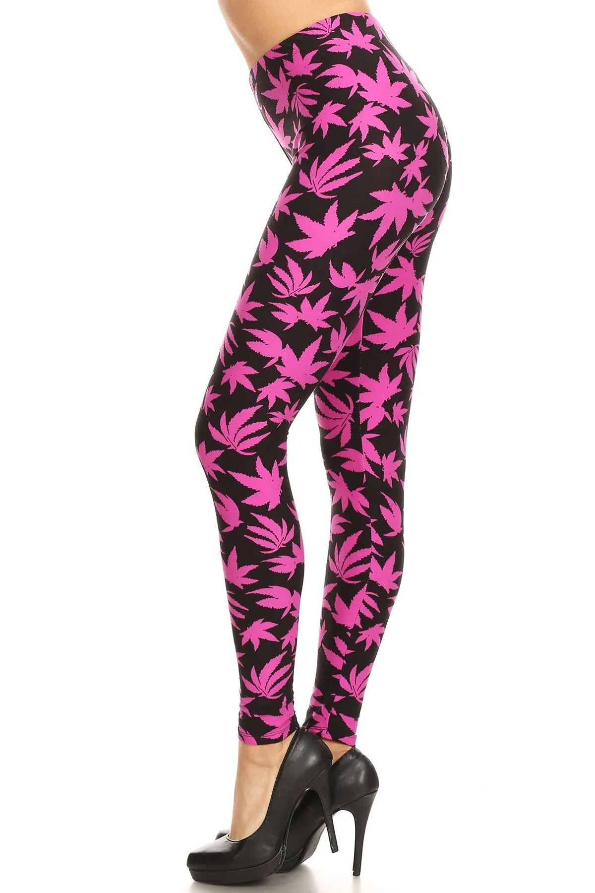 Women's Regular Allover Fuchsia Cannabis Leaf Plant Pattern Printed Leggings