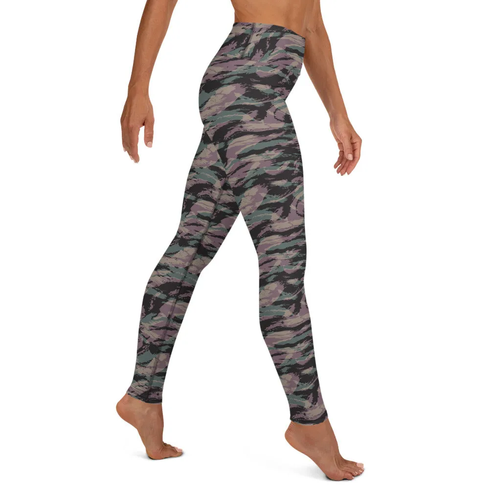 Yoga Leggings in Abstract Camo Print